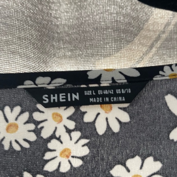 Daisy Jumpsuit - Picture 2 of 3